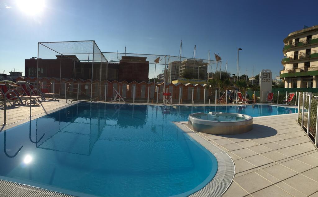 Hotel Mehari Riccione Exteriér fotografie