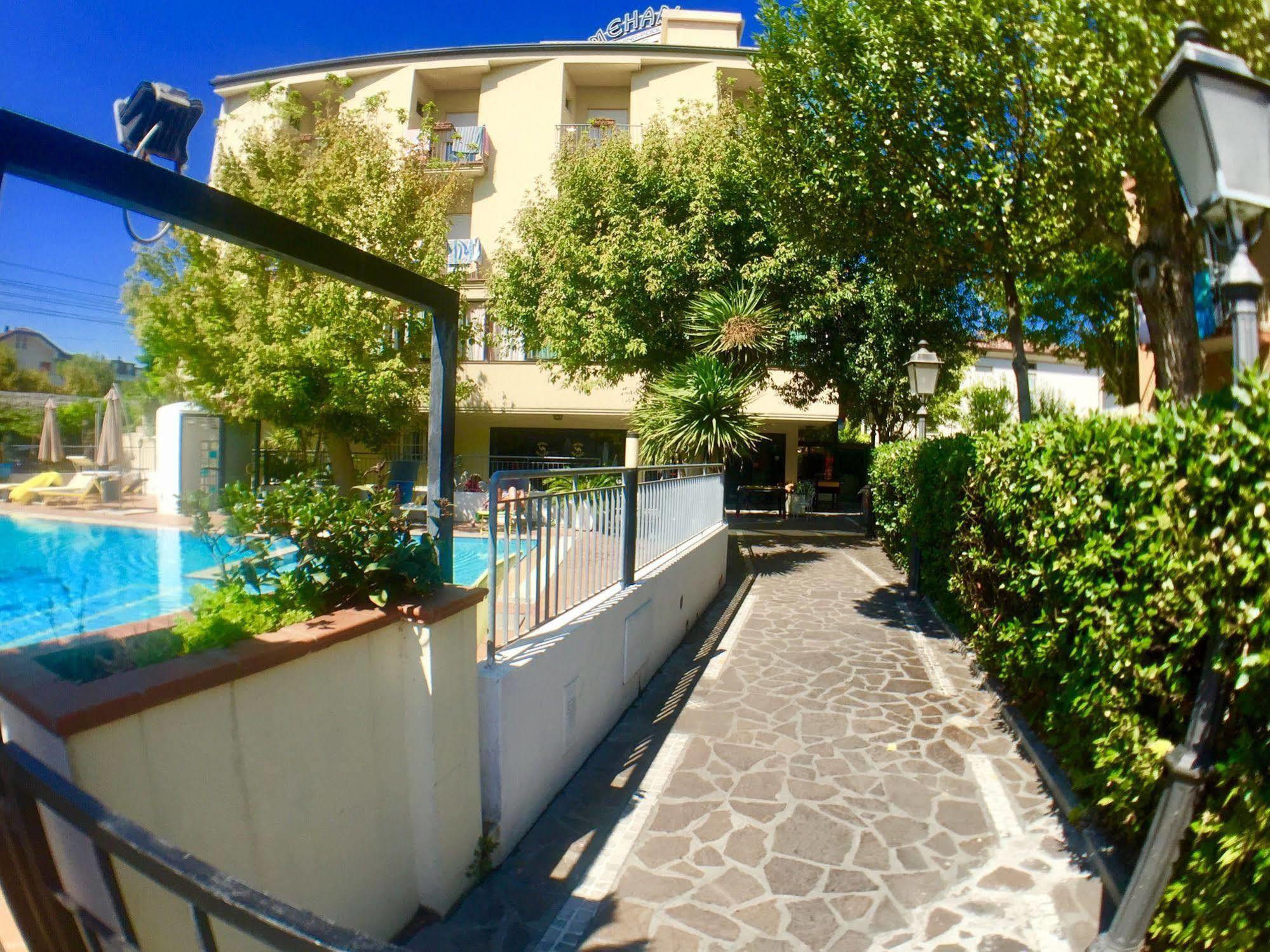 Hotel Mehari Riccione Exteriér fotografie
